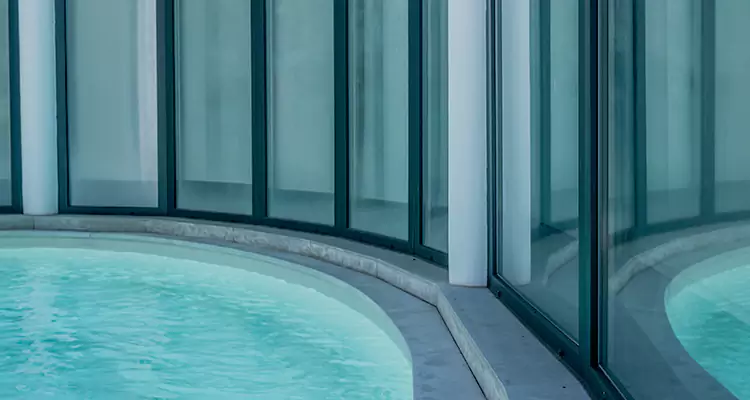 Repair Polyester Screen for Pool Enclosure in Brandon, FL