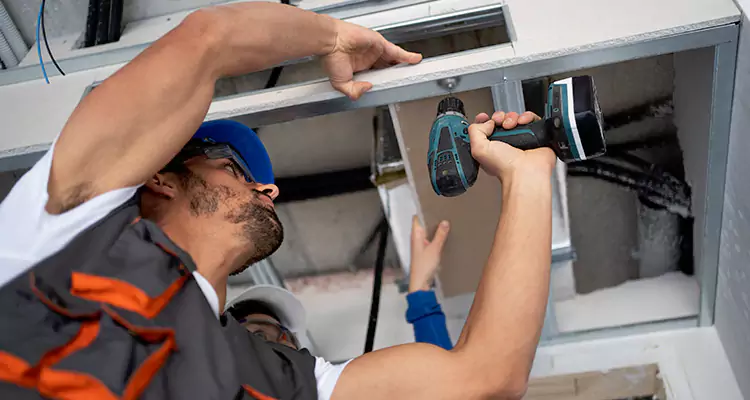 Emergency Overhead Door Repair in Brandon, FL