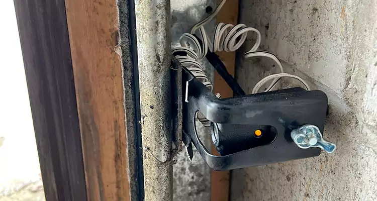 Fix Broken Garage Door Sensor in Brandon, FL