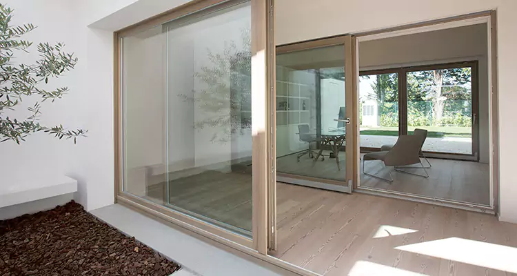 Sliding Screen Door Bottom Track Replacement in Brandon, FL